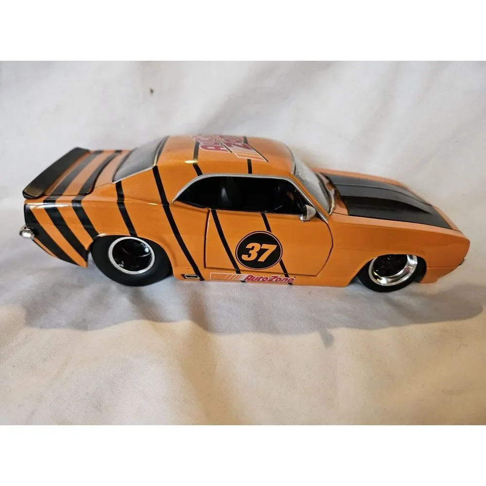 Jada Big Time Muscle Auto‎ Zone Orange 1969 Chevy Camaro 1:24 Diecast Coin Bank
